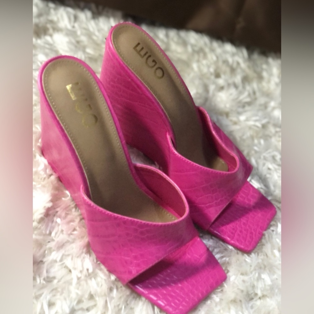 EGO wedge mules